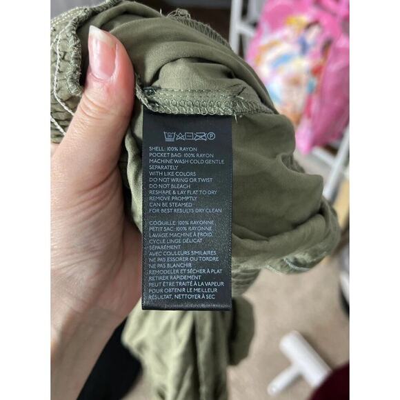 Urban Outfitters Olive Green Smocked Jumpsuit Wide Leg Adjustable Straps Boho XS - Picture 8 of 9